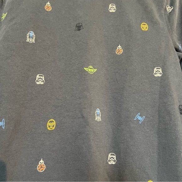 2/$30 Gap Kids Star Wars sweatshirt in deep navy blue SZ Large - Picture 5 of 8